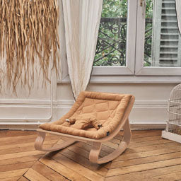 LEVO Rocker in Walnut- Camel