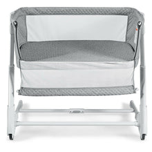Load image into Gallery viewer, Baby Height Adjustable Bassinet With Washable Mattress