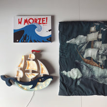 Load image into Gallery viewer, Little Lights Whale Ship Lamp